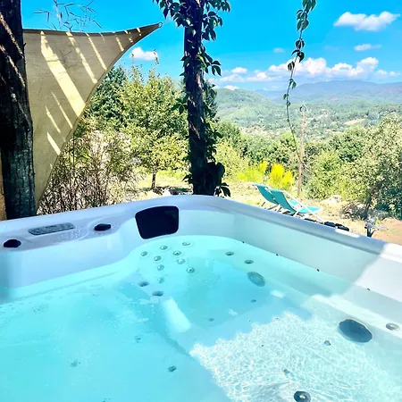 La Du Mas Gnolia Bed & Breakfast *